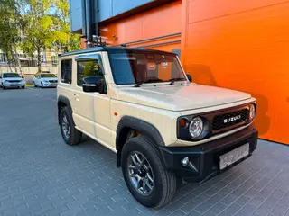 Suzuki Jimny: фото машины