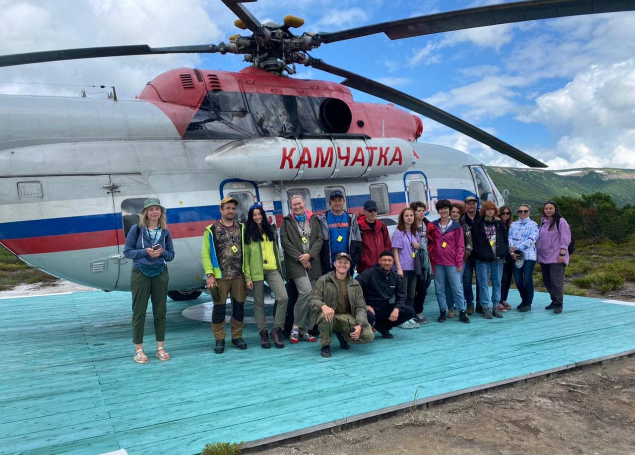Облёт Корякского и Авачинского с Налычевскими источниками